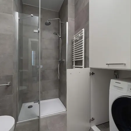 Apartamento Przestronny Z Tarasem I Parkingiem By Renters Restige